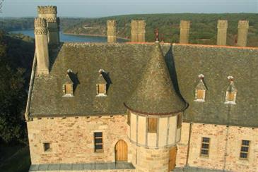 hotel le relais de launay - chateau de la ROCHE-JAGU