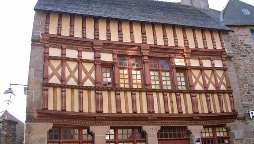 hotel le relais de launay - treguier