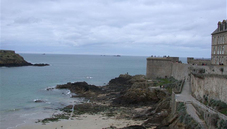 hotel le relais de launay - saint malo